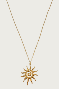 Gouden zon ketting van Fencyjewels – trendy necklace met zonhanger, roestvrij staal, zomerse sieraden met boho touch.