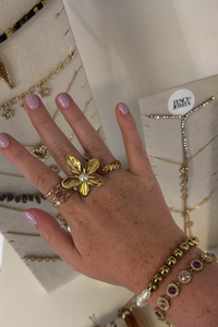 Pearl bloom ring Fencyjewels