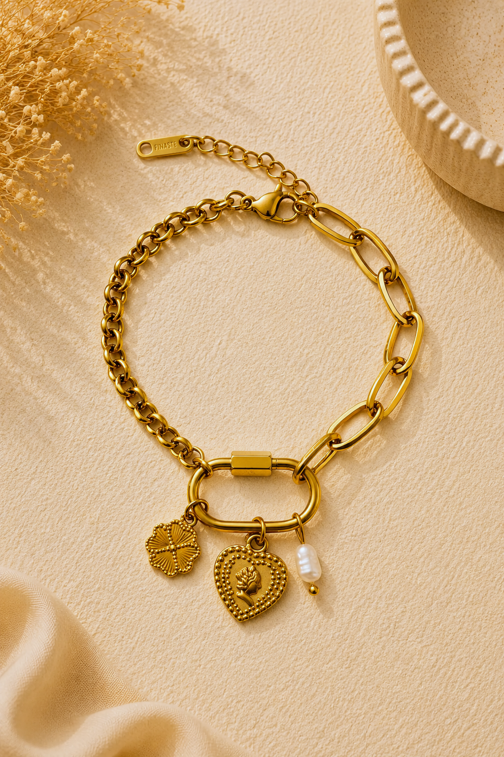 Lucky charm armband Fencyjewels