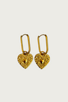 Goudkleurige hart oorbellen van Fencyjewels – oorbellen met gehamerde hartvormige bedels aan ovale hoops, elegante en trendy look.