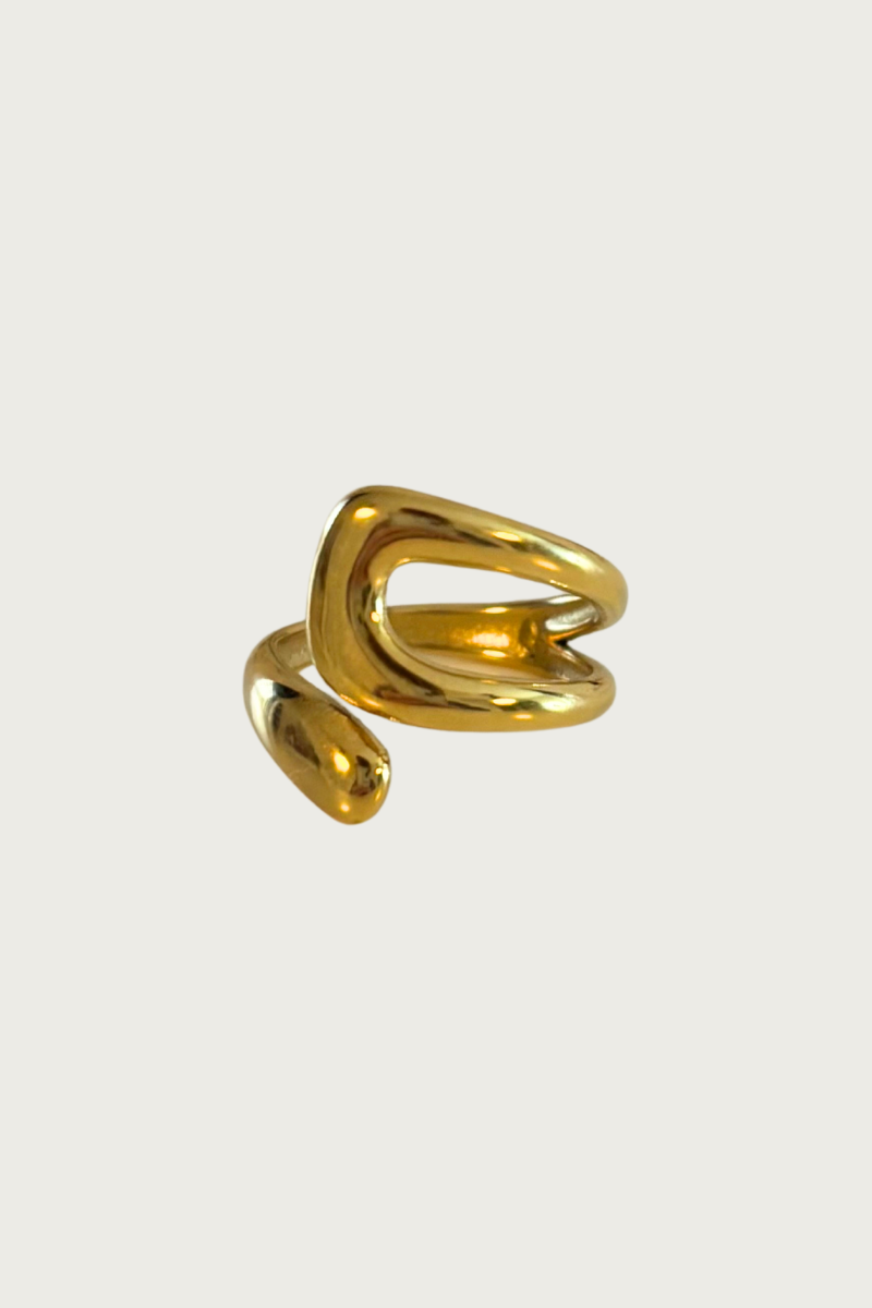 Brede gouden statement ring van Fencyjewels, opvallende rvs ring voor dames.