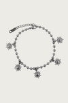 Zilveren armband met zon bedeltjes van Fencyjewels – trendy armband met kleine zonvormige hangers, gemaakt van roestvrij staal.