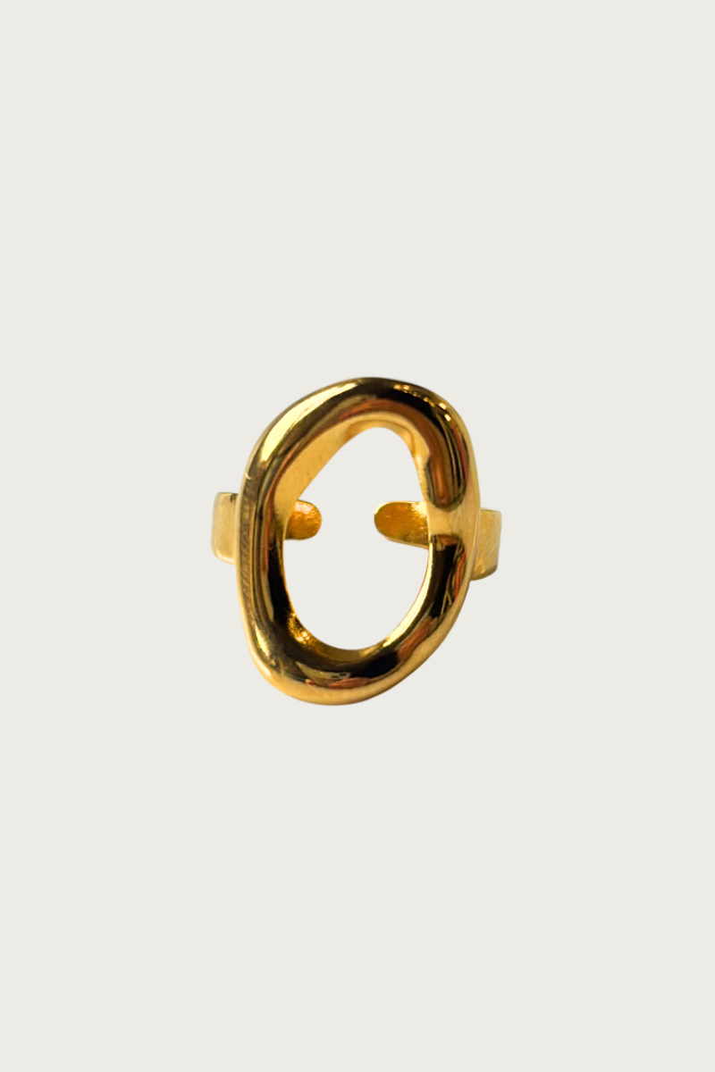 Fencyjewels gouden open oval ring – stijlvolle moderne damesring met organische ovale vorm, verstelbare gouden ring met glanzende afwerking voor een elegante look.