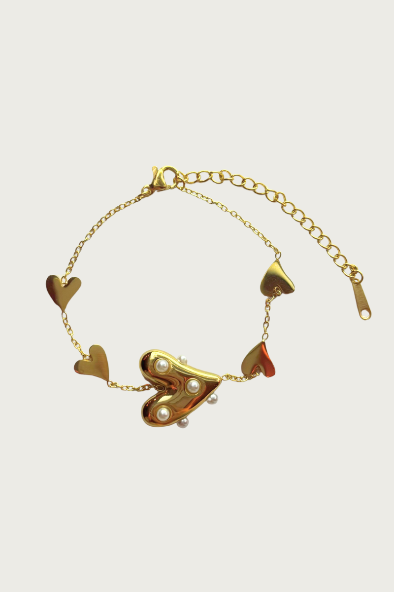 Heart pearl armband goud met hartjes en parelaccent van stainless steel van Fencyjewels, verkleurt niet en is waterproof.