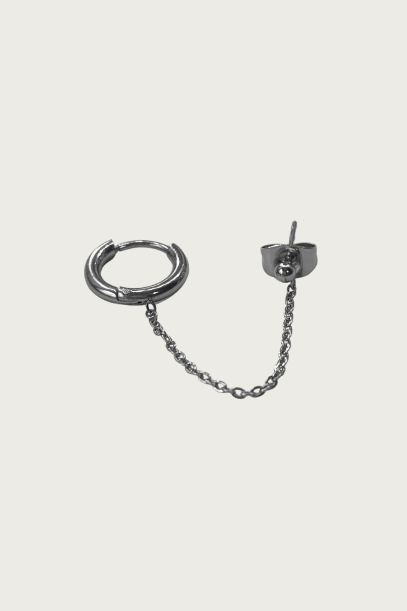 Spark chain hoop oorbel zilver van stainless steel van Fencyjewels, 2-delige oorbel voor twee gaatjes, wordt per stuk verkocht.